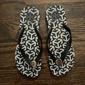 Tory Burch rubber sandals 35/6